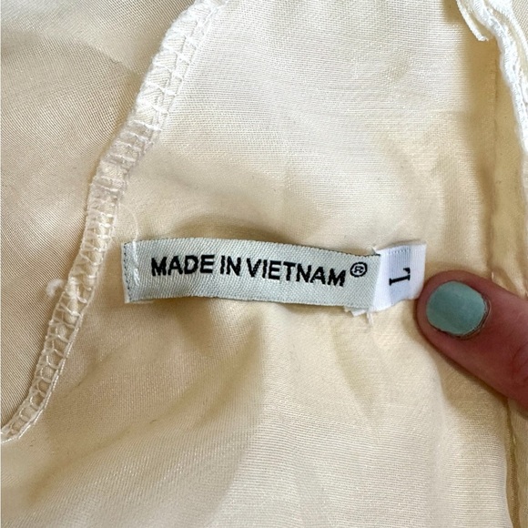 Elegant Cream Floral Ao Dai - Picture 7 of 7